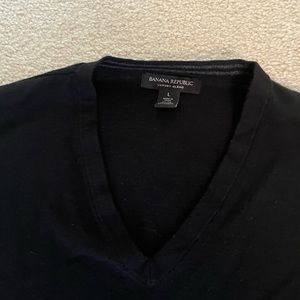 Banana republic light weight black V-neck sweater